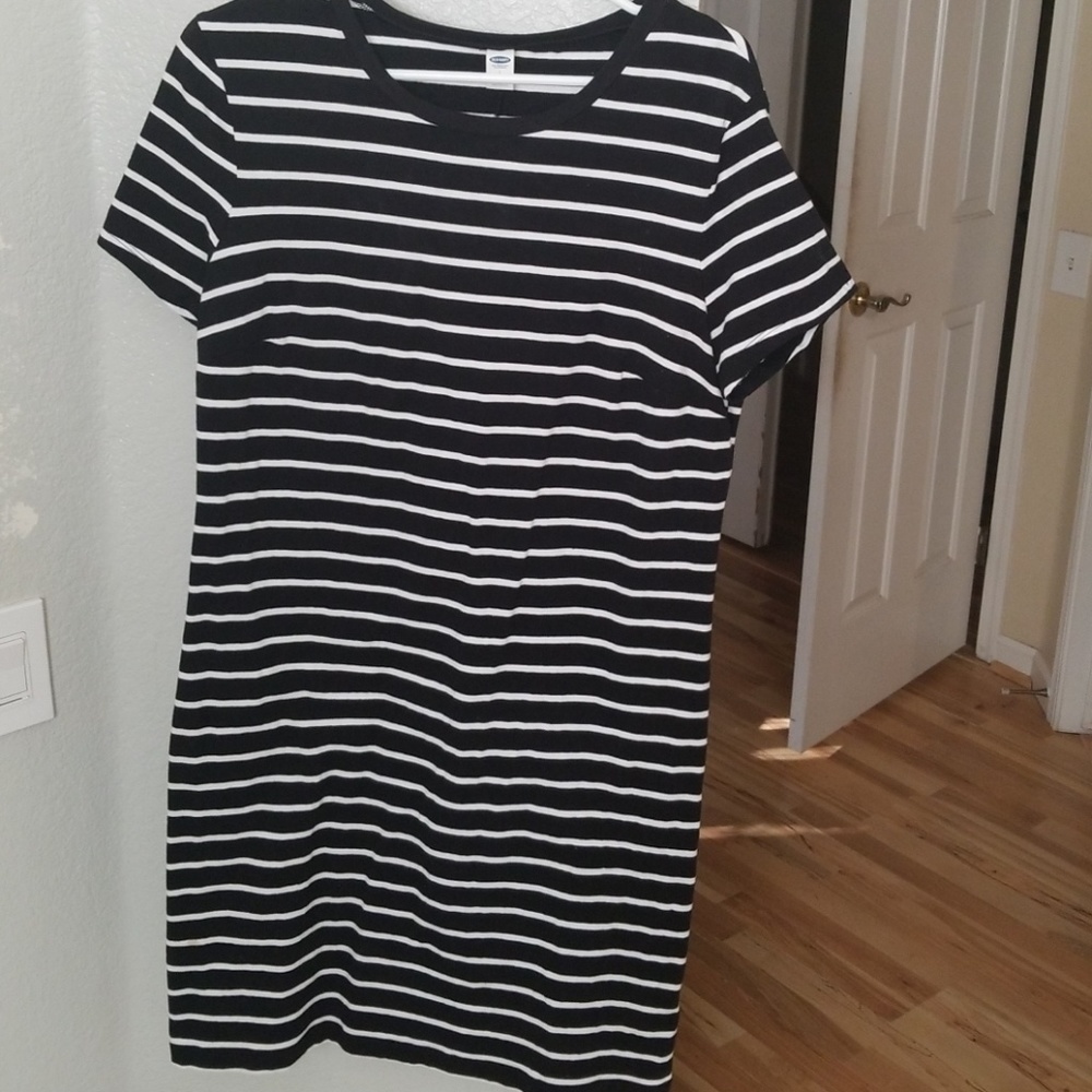 Blk white stripe dress